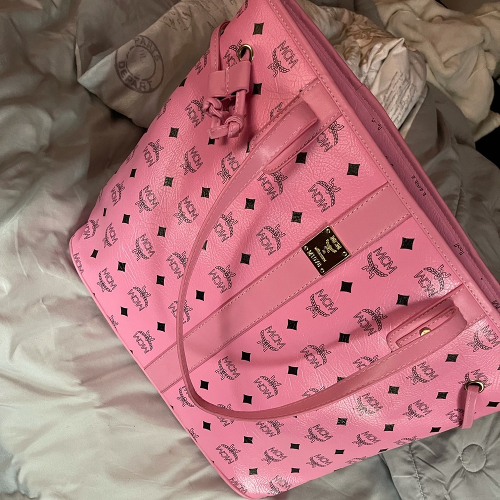 Mcm Bag with hand bag